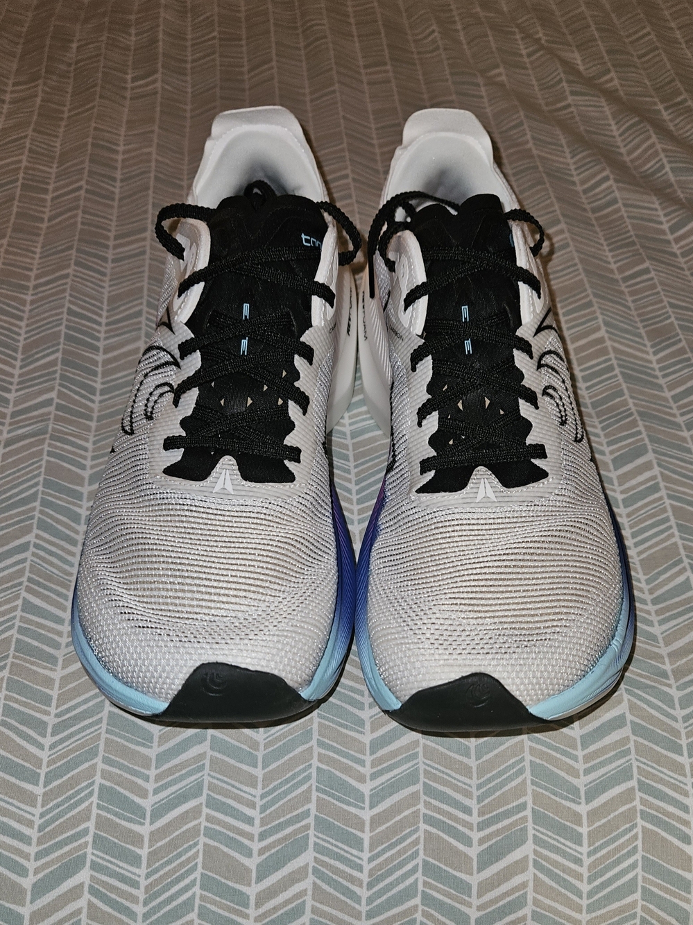 Men's Topo Specter Elite (Pro Series) - White/ Sky
